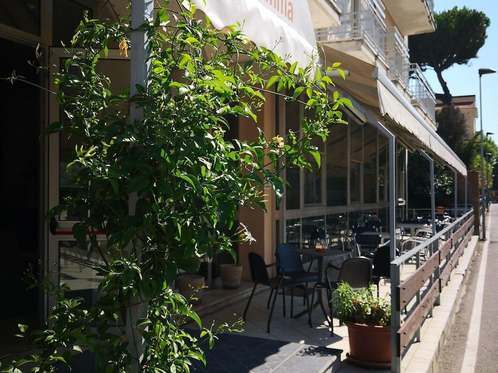 Hotel Gemma Rimini Eksteriør bilde